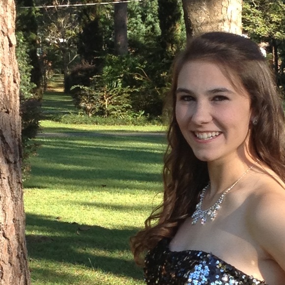 Meet your Posher, Natalie - Picture 1 of 1